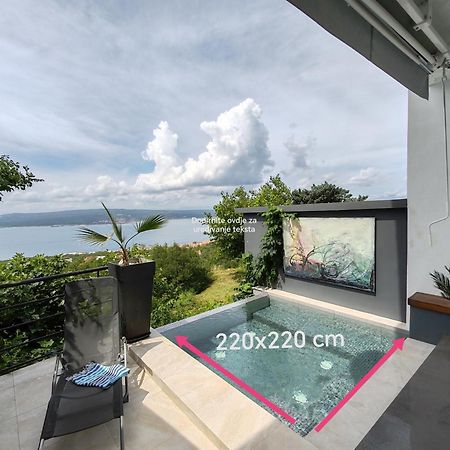 Art Gallery House With A Small Relaxing Pool Crikvenica Exterior photo